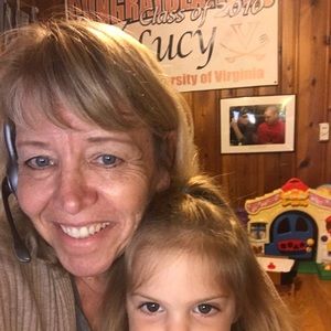 Meet your Posher, Lucy